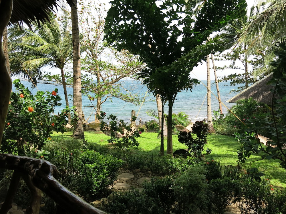 Camiguin Volcan Beach Eco Retreat Dive Resort 61/68