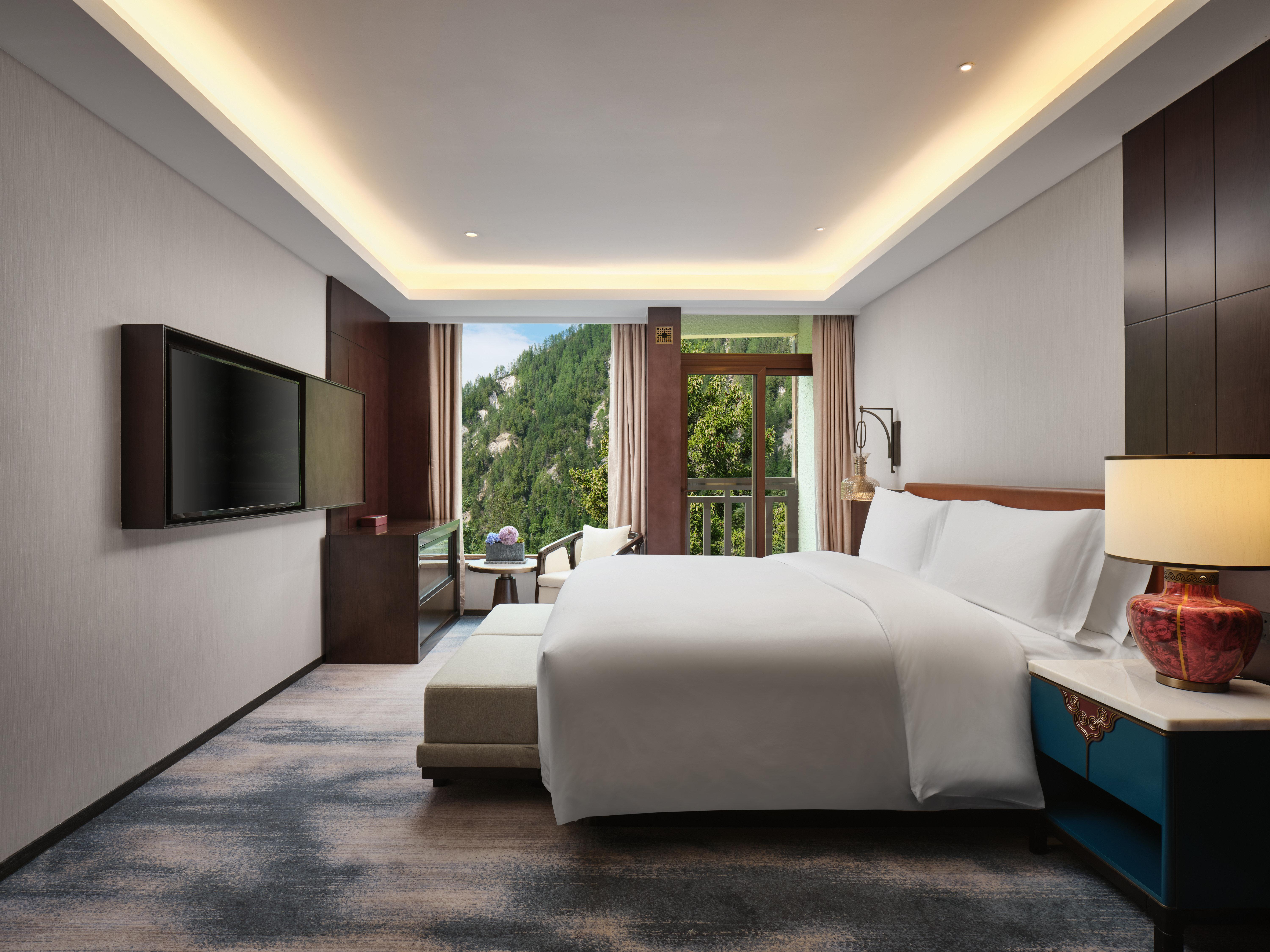 2 Bedrooms, Suite
