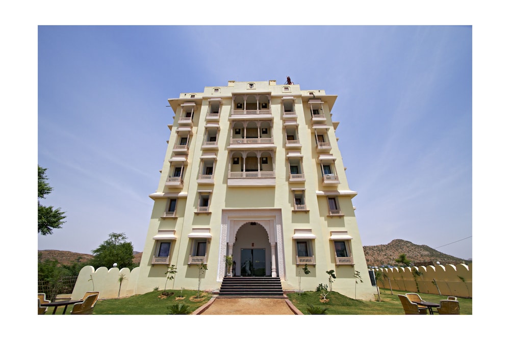 Hotel Satyam Palace 5/56