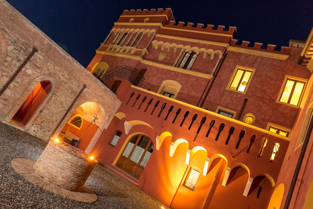 Il Castello di San Ruffino 2/50