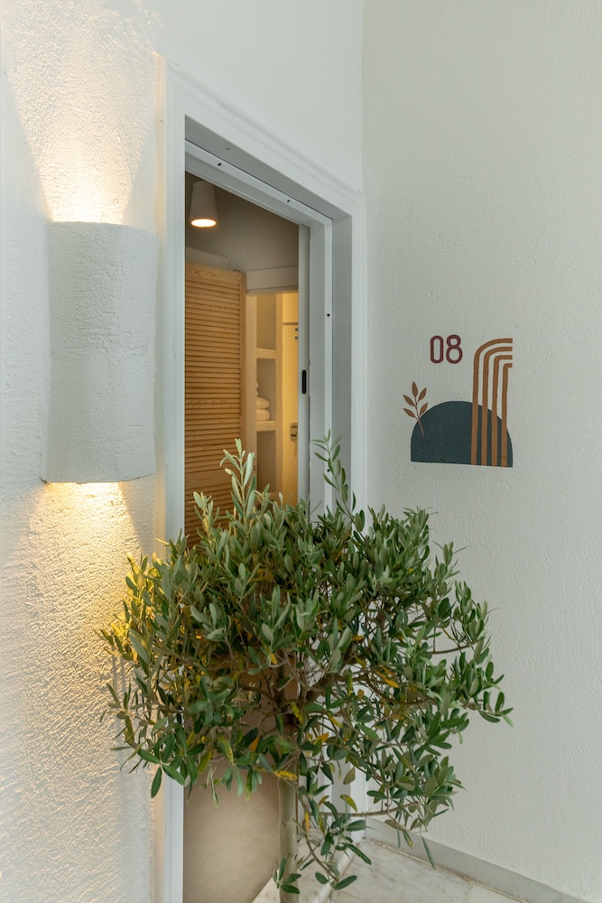 L Olive Homes 63/66