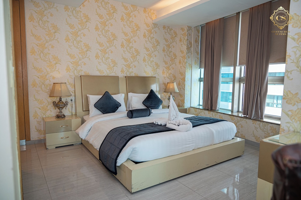 3 BEDROOMS, APARTMENT