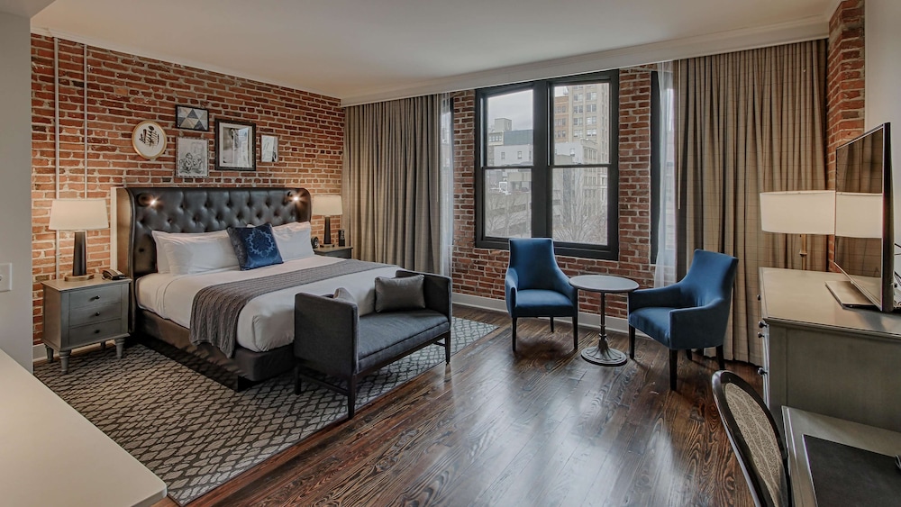 Foundry Hotel Asheville Curio Collection By Hilton 41/49