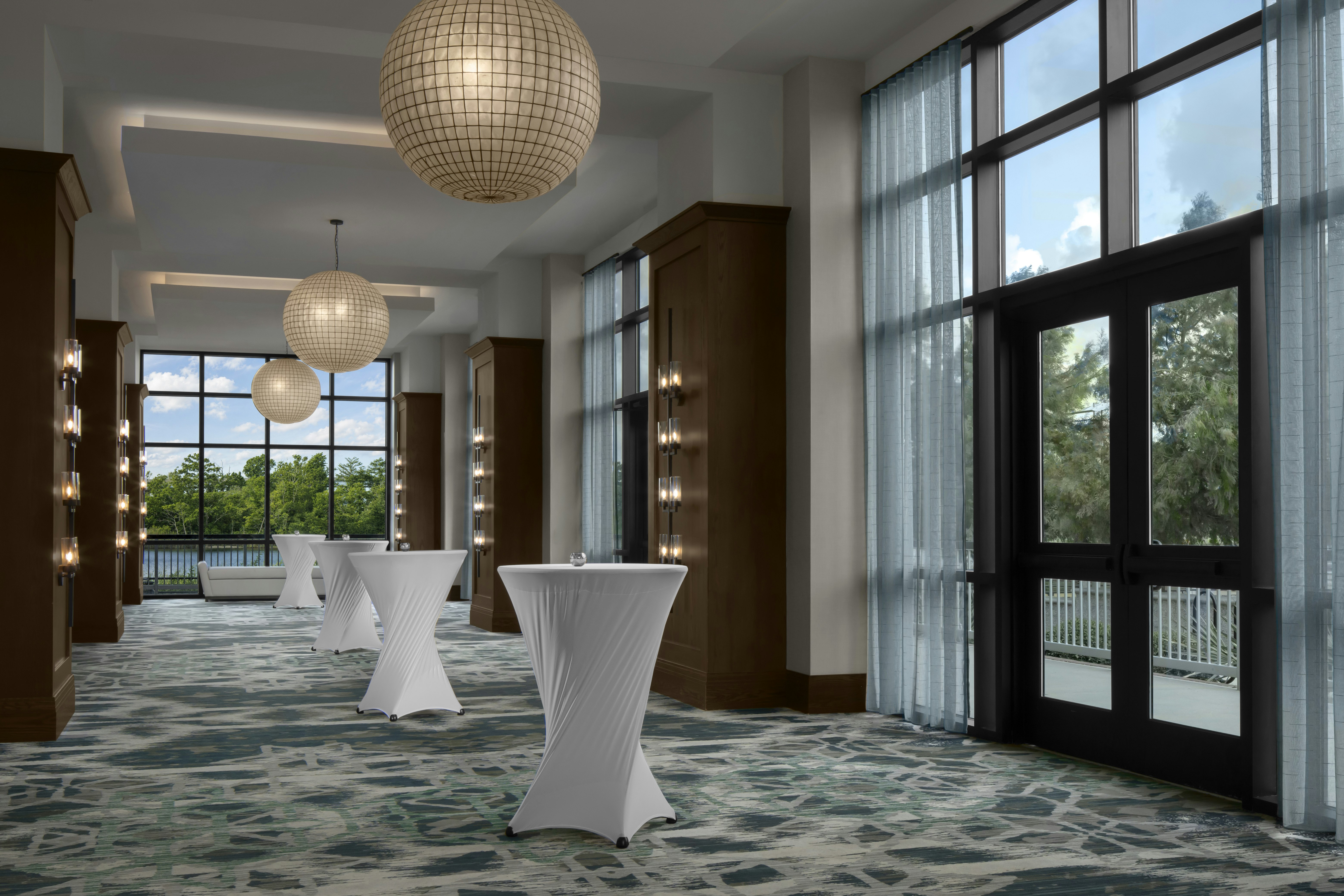 Embassy Suites by Hilton Wilmington Riverfront 21/76