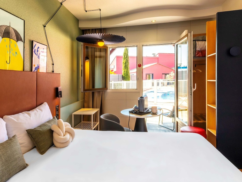 Ibis Macon Sud 28/68