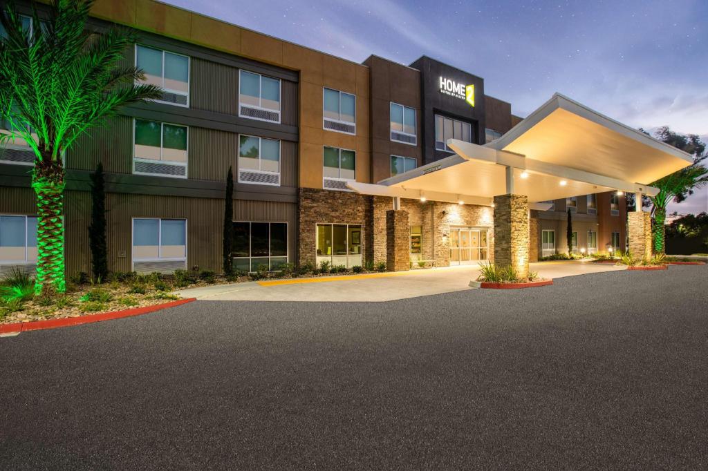STUDIO, SUITE, KING BED, ACCESSIBLE