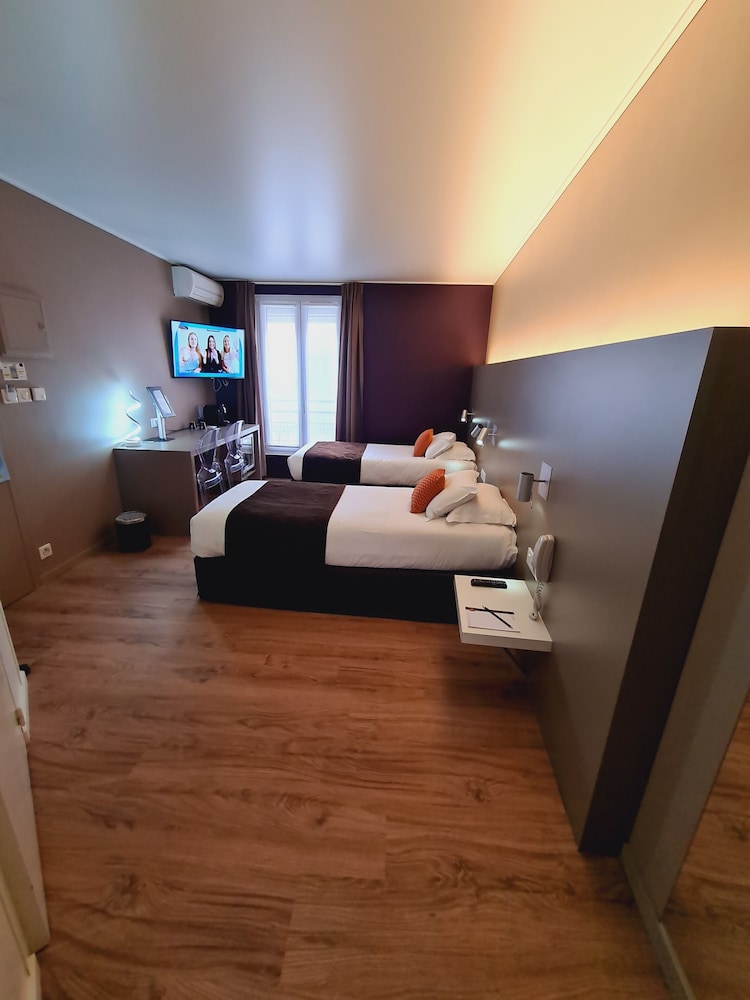 Hotel Le Renard 42/68