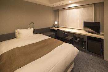 Grand Efficiency, Single, Double Bed, Smoking
