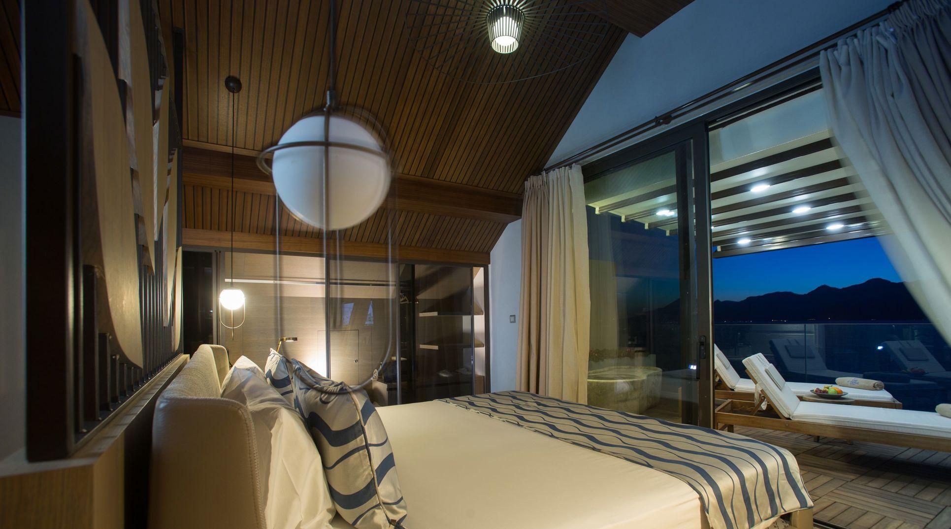 Grace, Penthouse