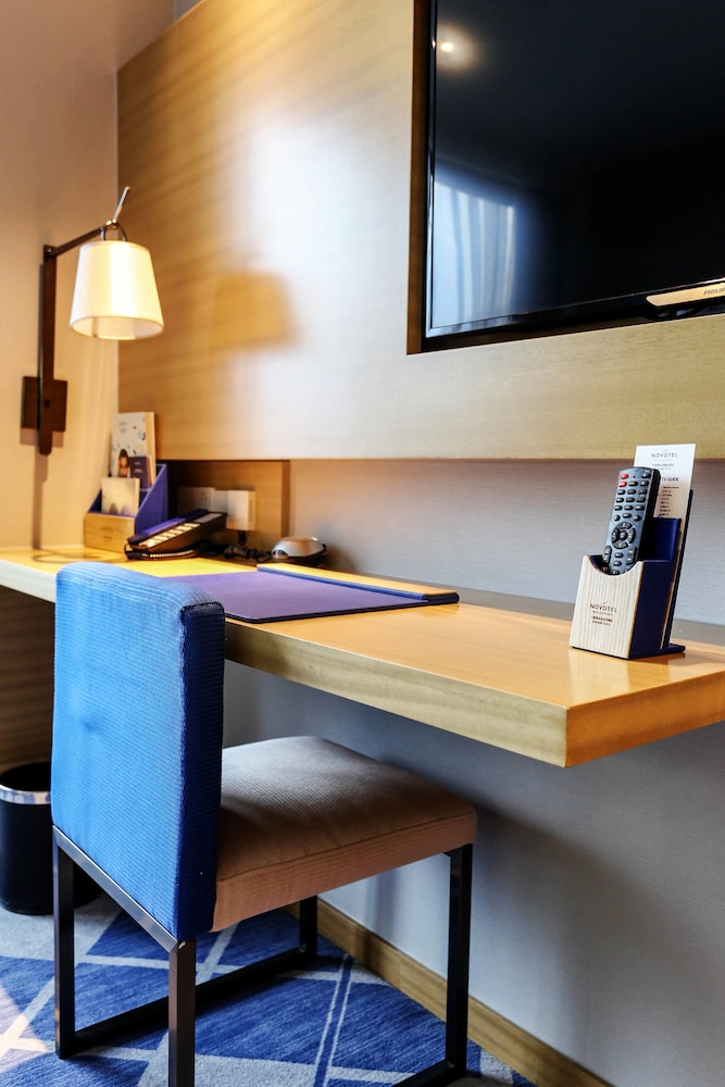 Novotel Ningbo East 59/76