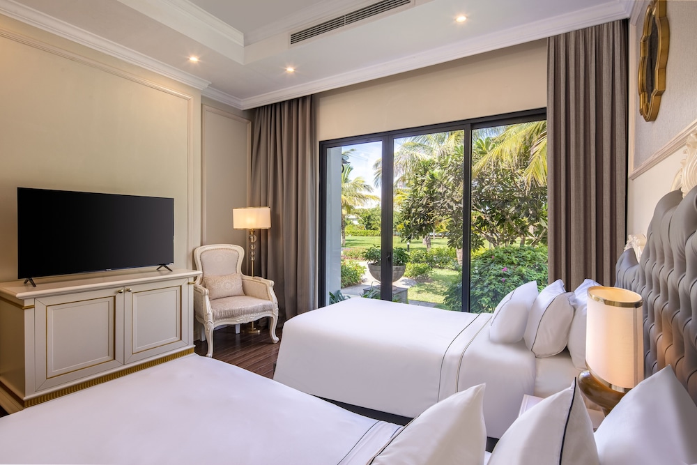 Melia Vinpearl Cua Sot Beach Resort 26/56