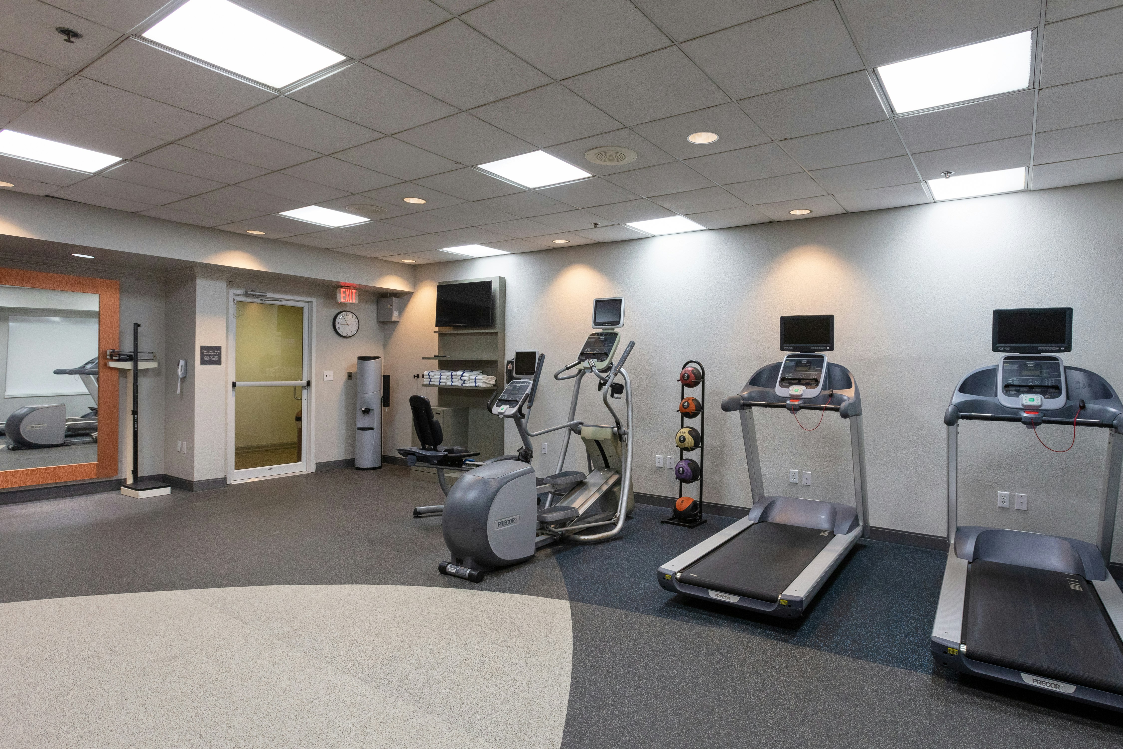HILTON GARDEN INN ST. AUGUSTINE BEACH 40/55