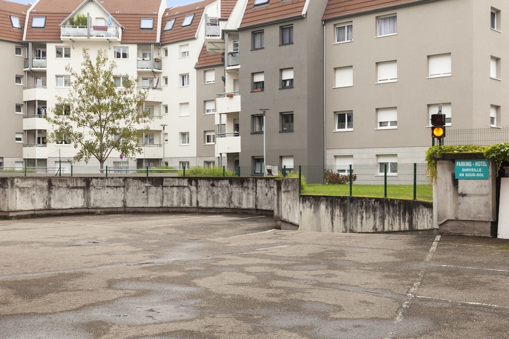 Hotel the Originals Strasbourg Nord Le Forum 56/59