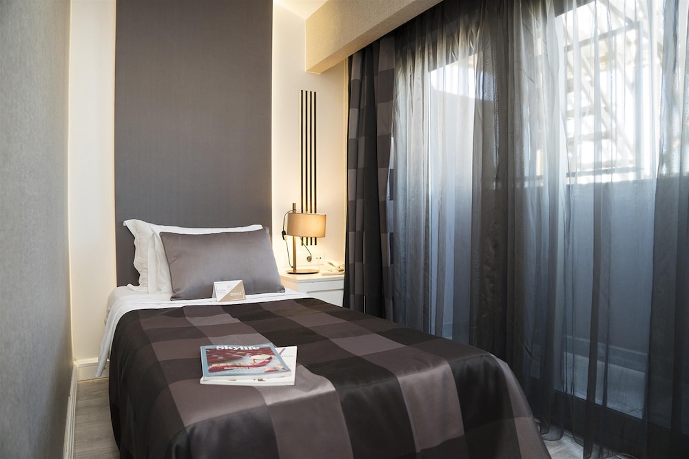 Sky Kamer Boutique Hotel 20/78