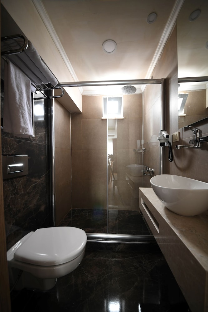 Grand Star Hotel Bosphorus 85/86