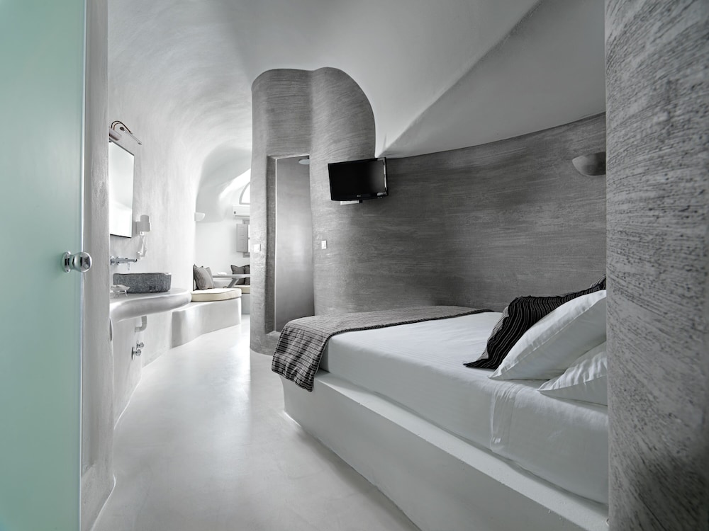 Tholos Resort 61/62