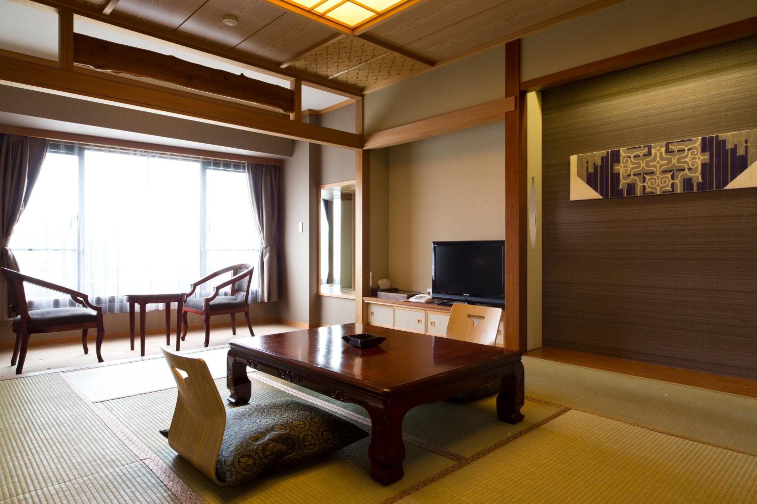 Japanese, Building Wing