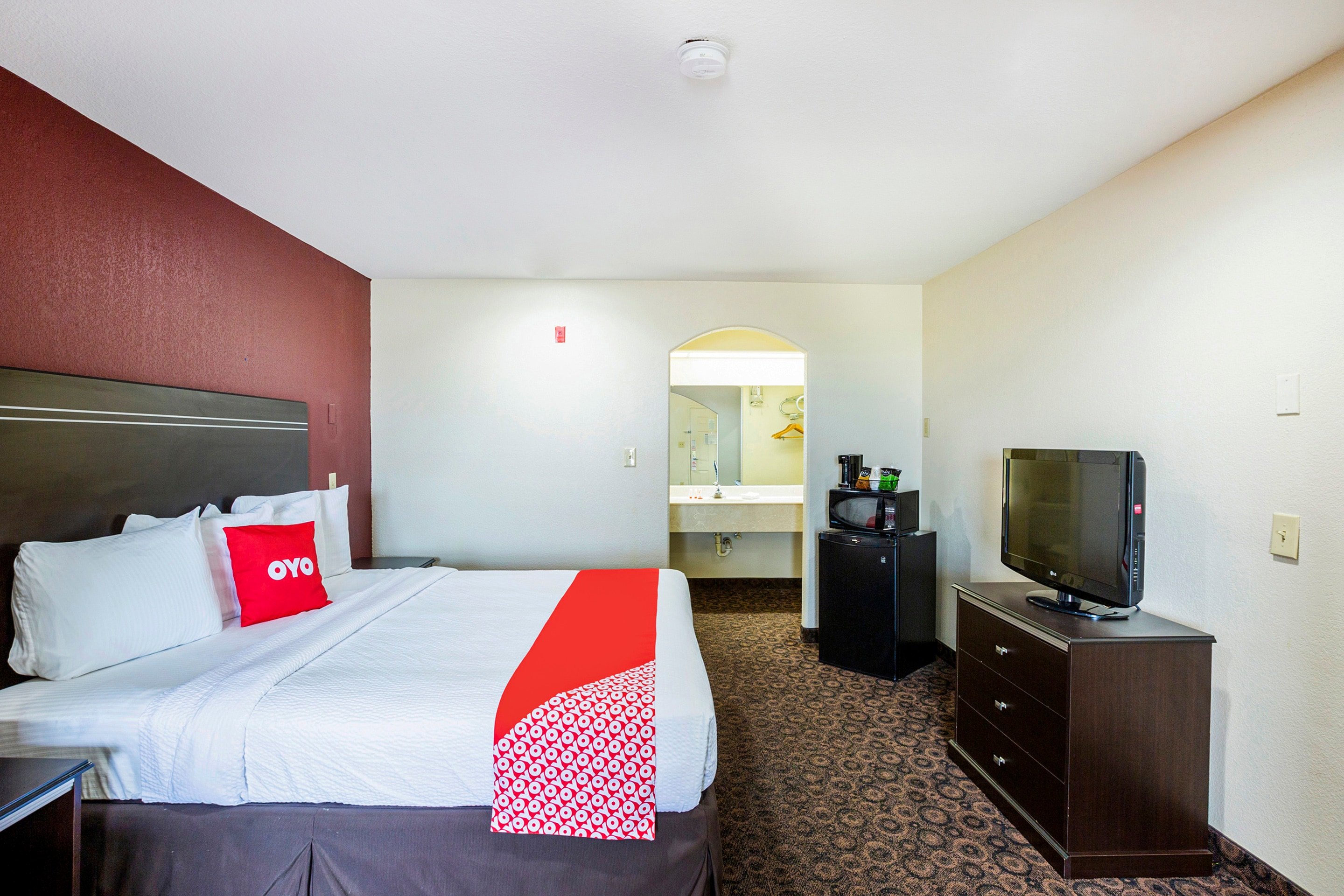 OYO Hotel LSU 29/70
