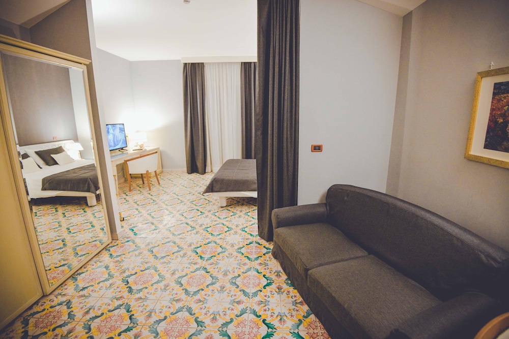 Hotel Leonessa 4/45