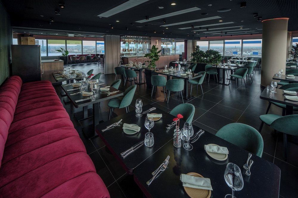 Innside By Melia Dusseldorf Hafen 47/75