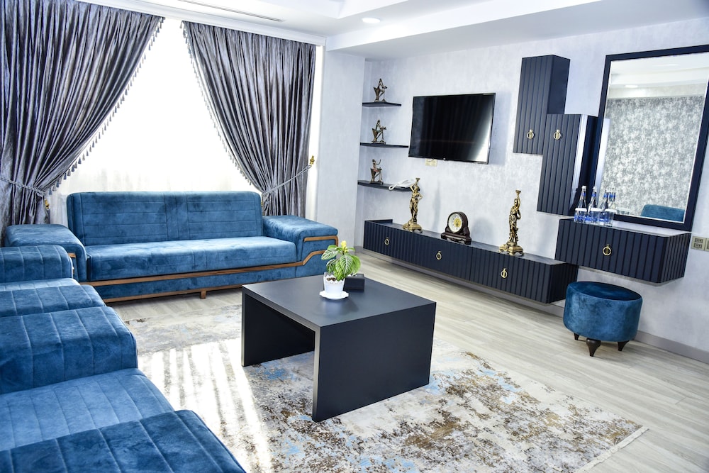 Supreme Hotel Baku 35/45