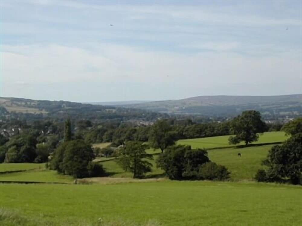Chevin End Guest House 38/50