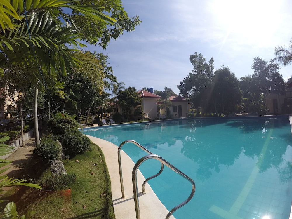 Almira Diving Resort 45/50