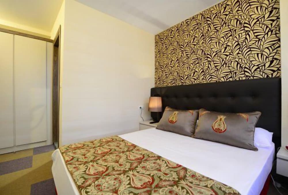 Istcity Hotel 4/47