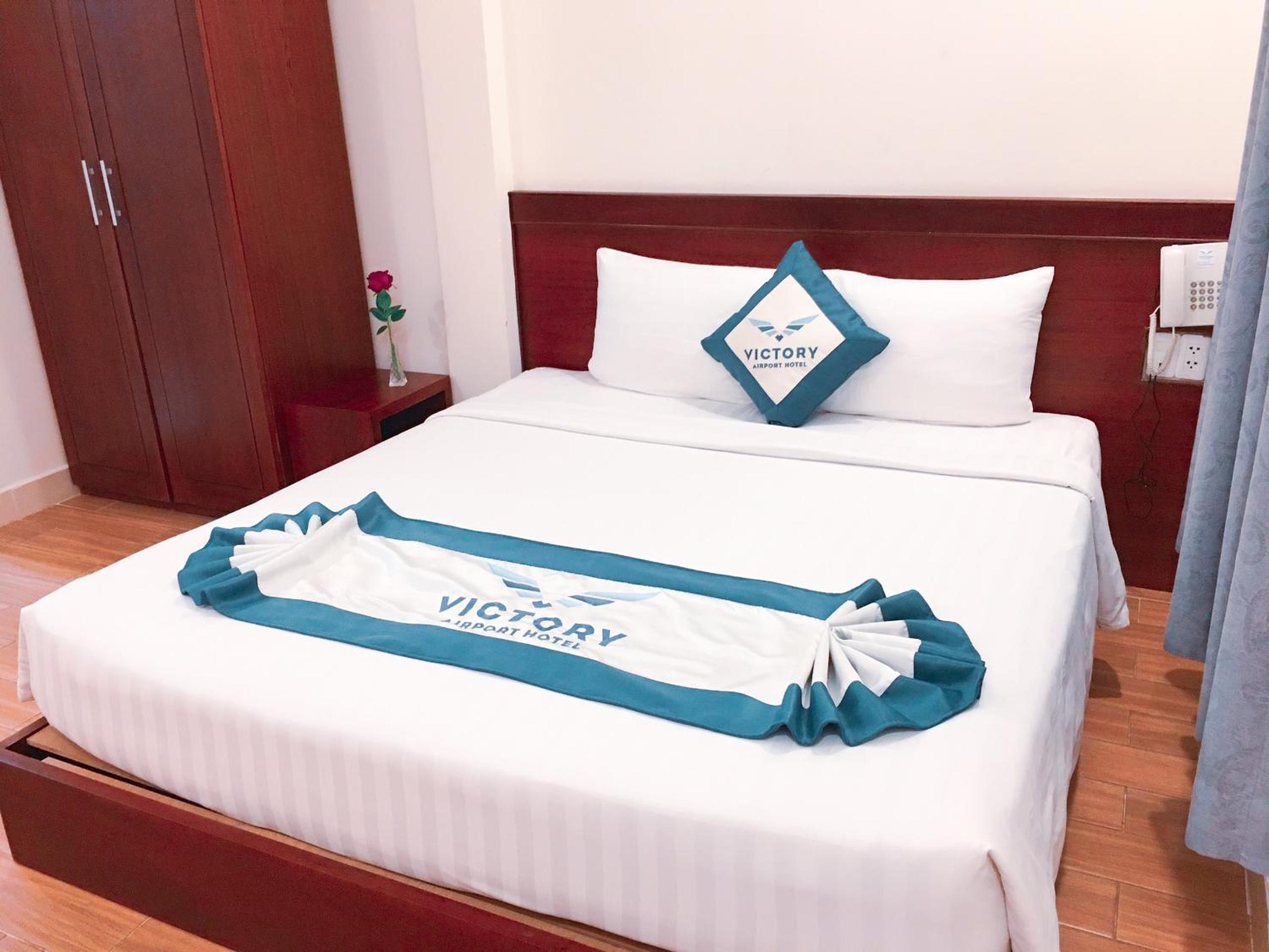 Deluxe, King Bed