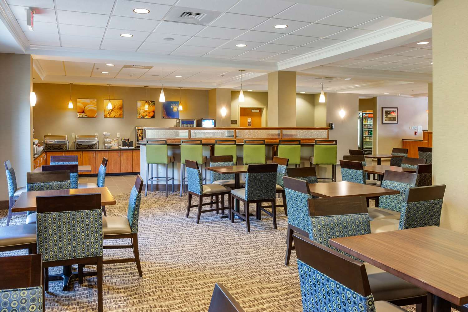 Comfort Suites Lancaster Amish Country 35/40