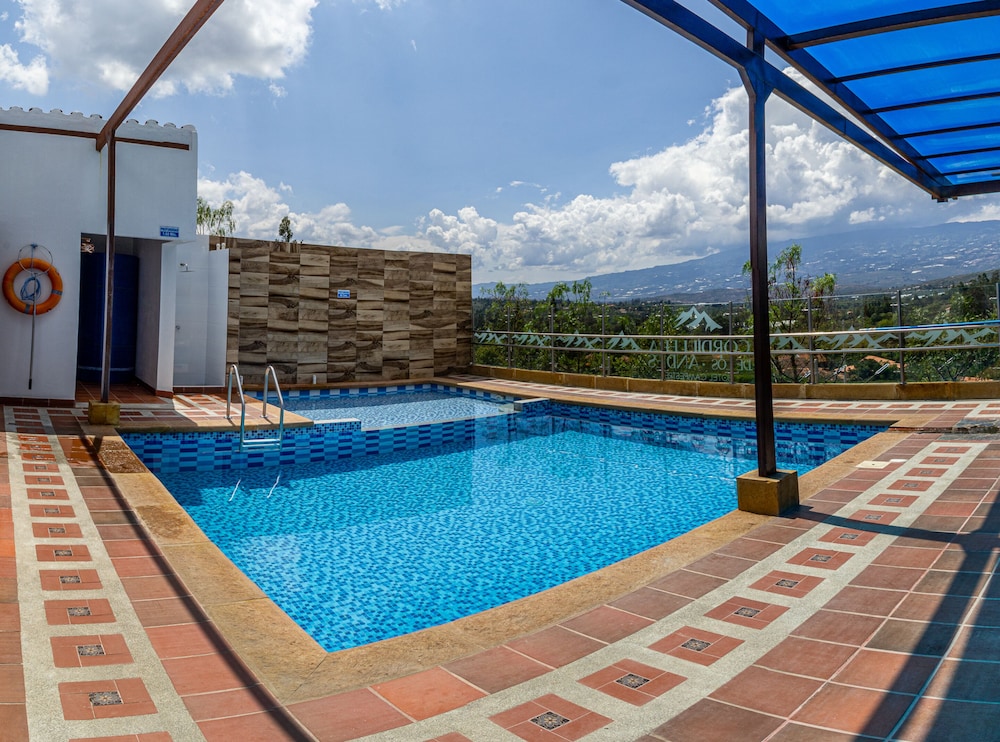 Hotel Campestre Cordillera de Los Andes 38/58