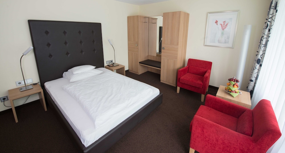 Dekra Congresshotel Wart 15/50