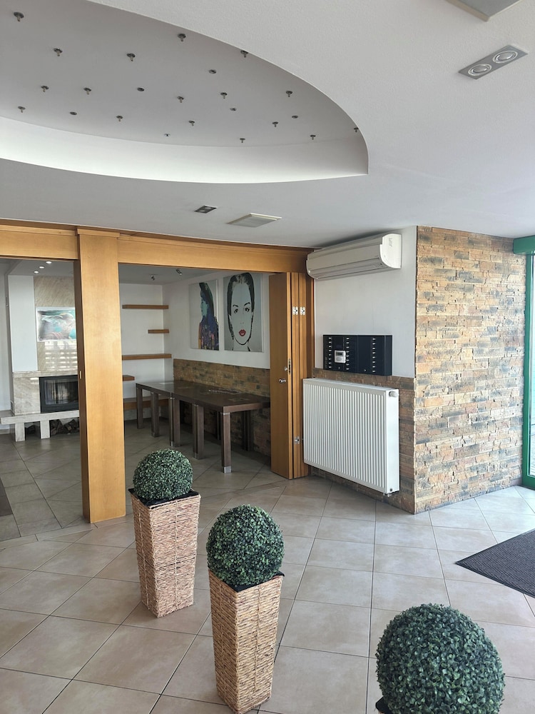 Garni Hotel Muza 4/50