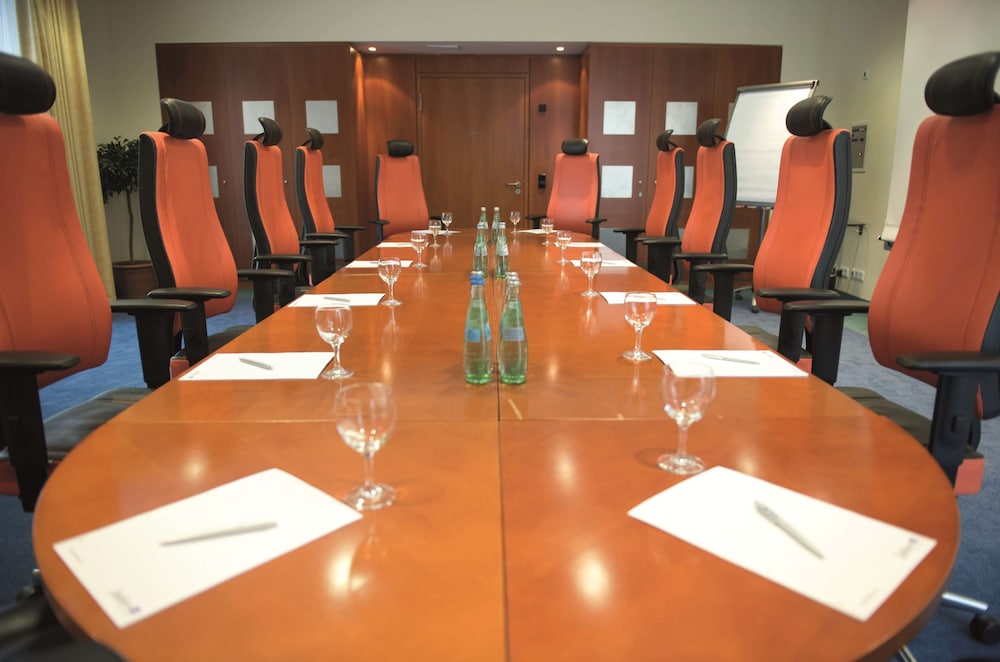 Radisson Blu Furst Leopold Dessau 61/74