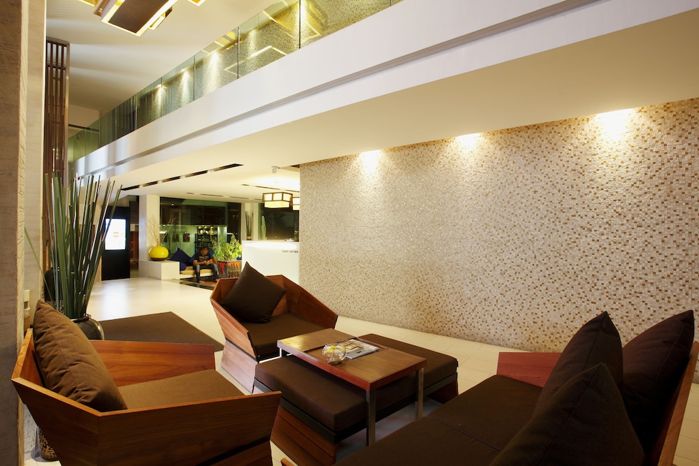 La Flora Resort Patong 48/70