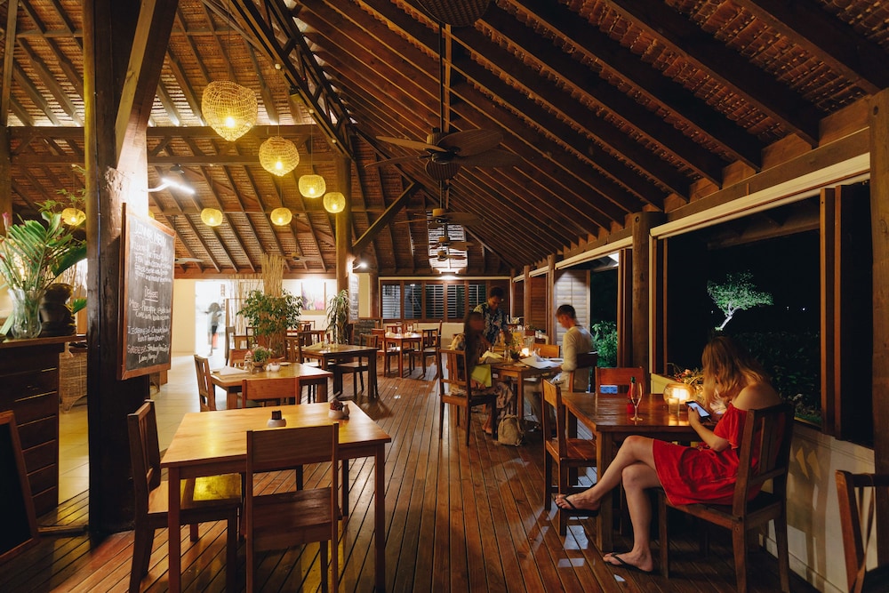 White Grass Ocean Resort 44/67