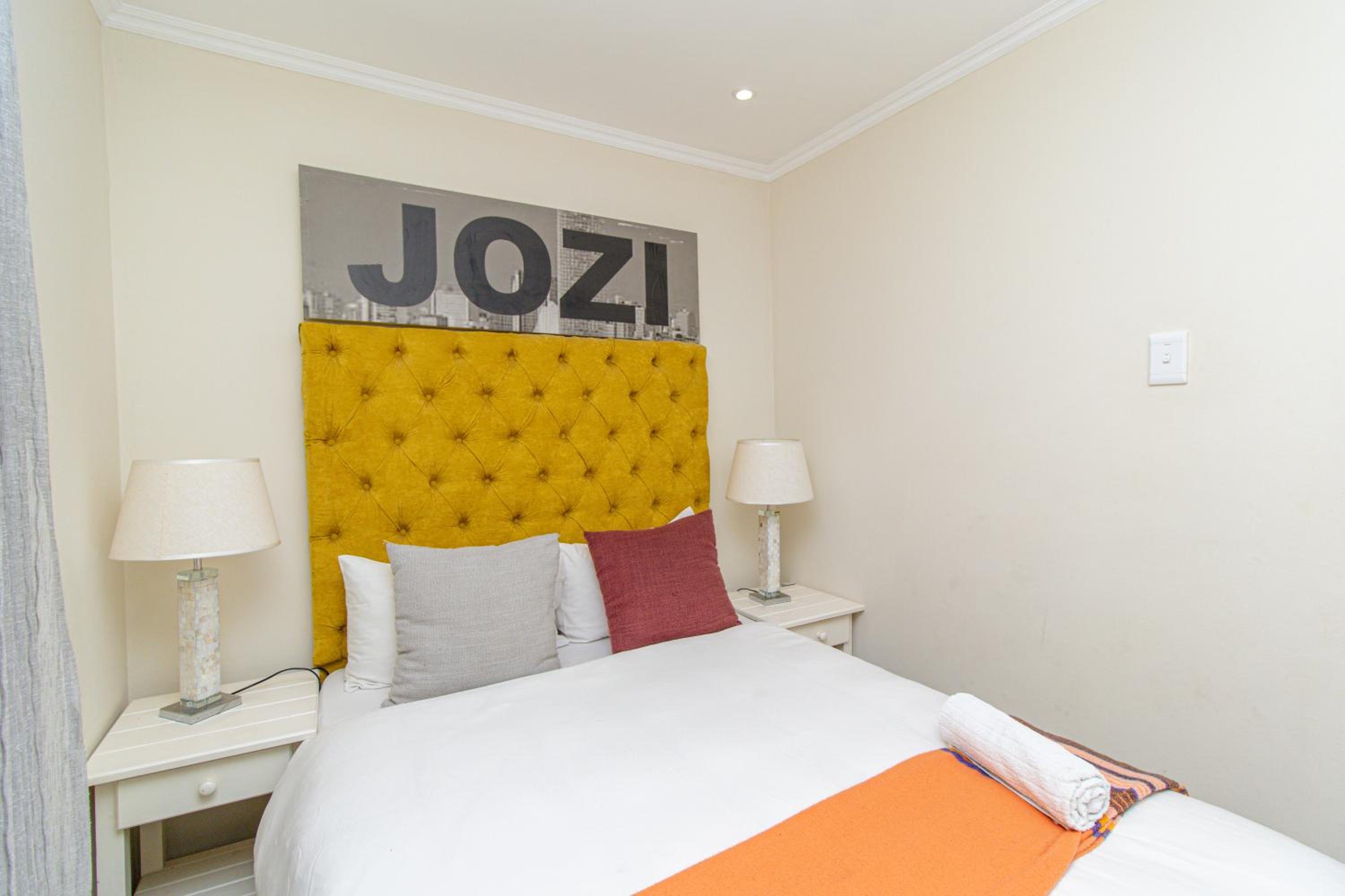 Modern Seaview Apartment 13/50