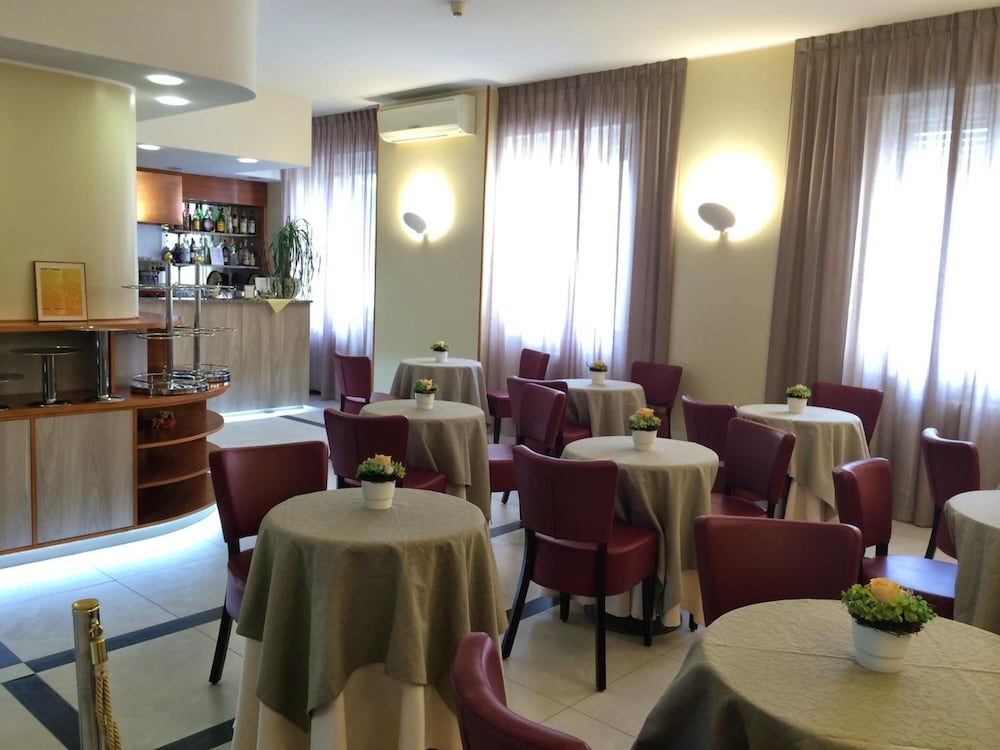 Hotel Arcobaleno 36/44
