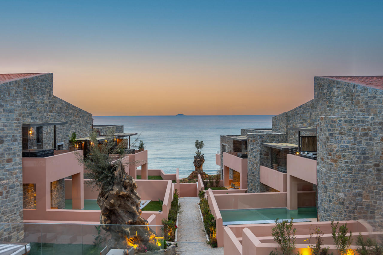 VOLTA Seaside hotel - Adult-only 83/90