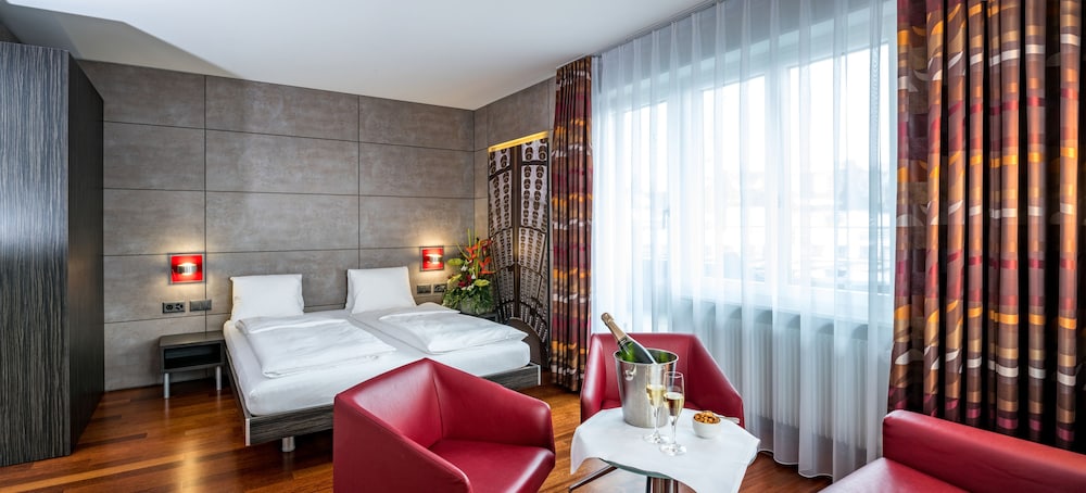Sternen Oerlikon Hotel 21/42