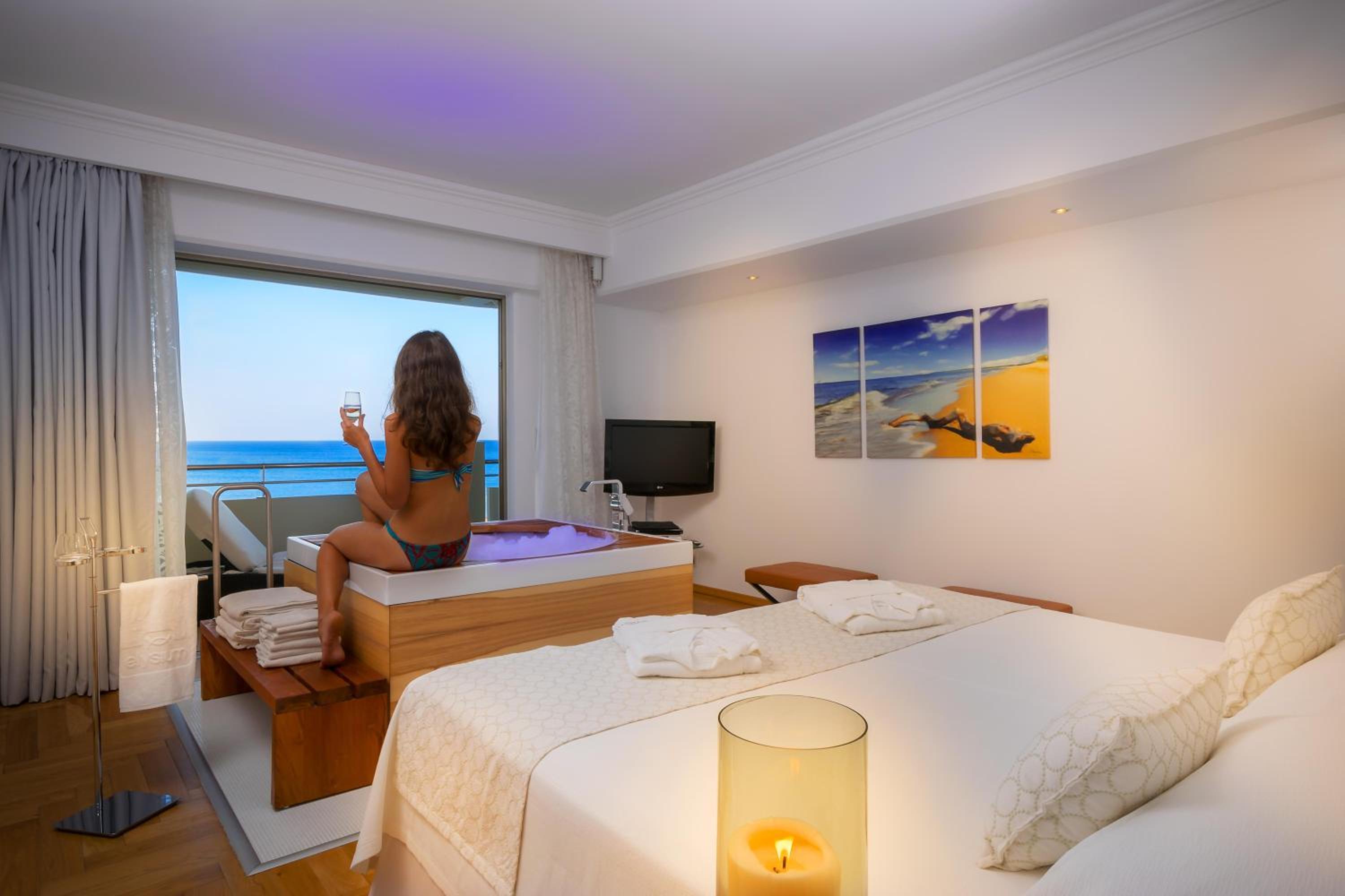 جناح رئاسي بإطلالة على البحر