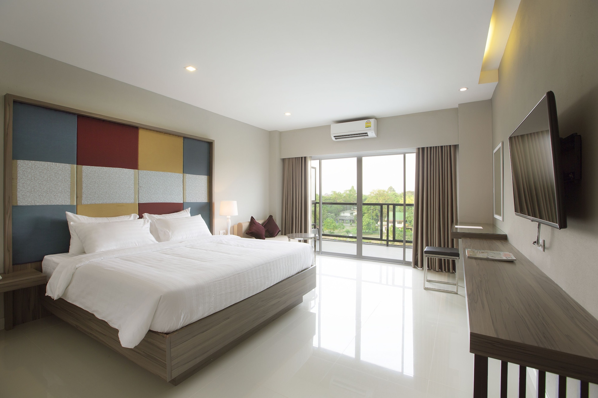 PREMIER, DOUBLE BED
