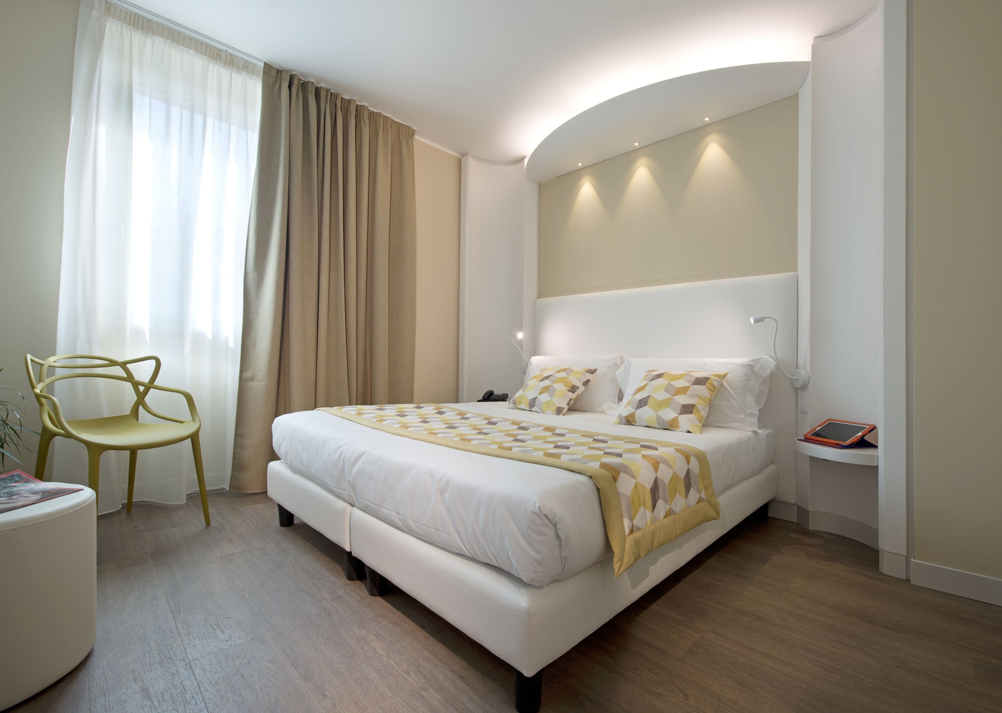 BASIC, DOUBLE OR TWIN BED