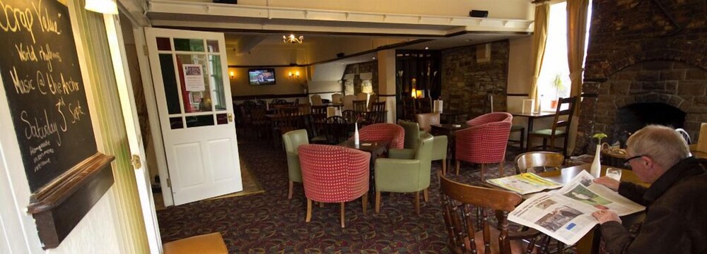Anchor Hotel 30/50