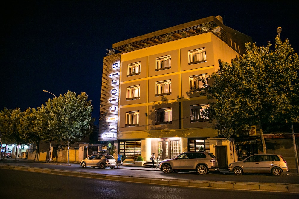 HOTEL VICTORIA in TIRANA