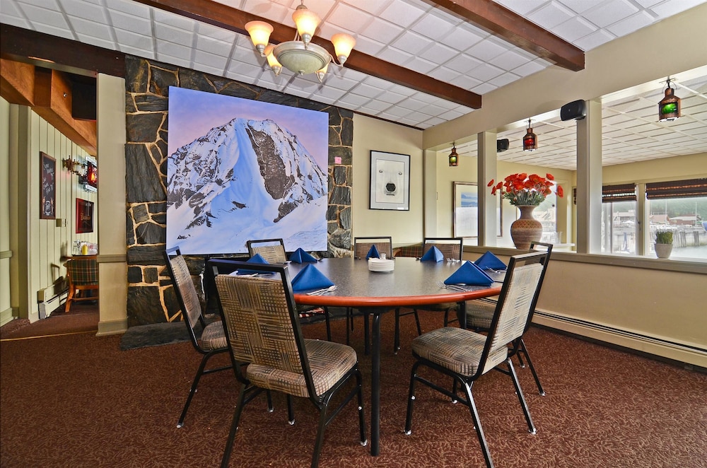 Best Western Valdez Harbor Inn 36/44