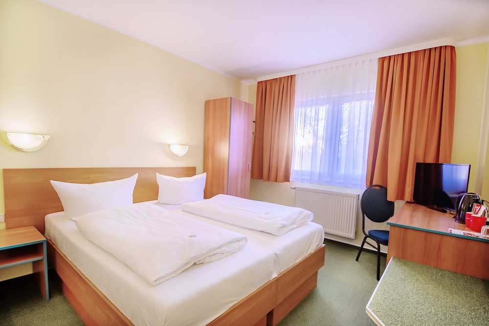 REGIOHOTEL Halle Leipzig Airport 3/24