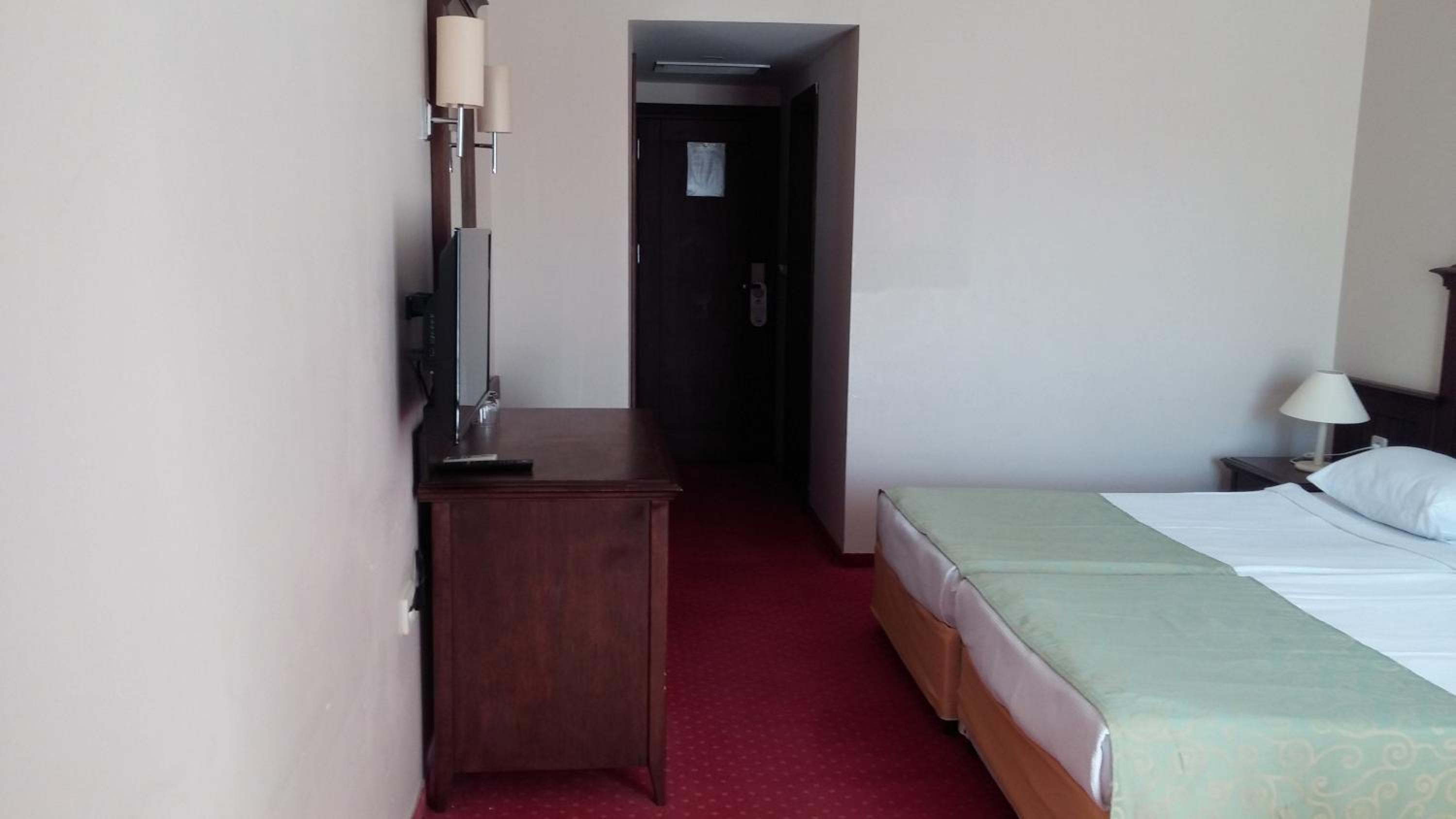 Superior, Double Bed, Palm Dor 7/10