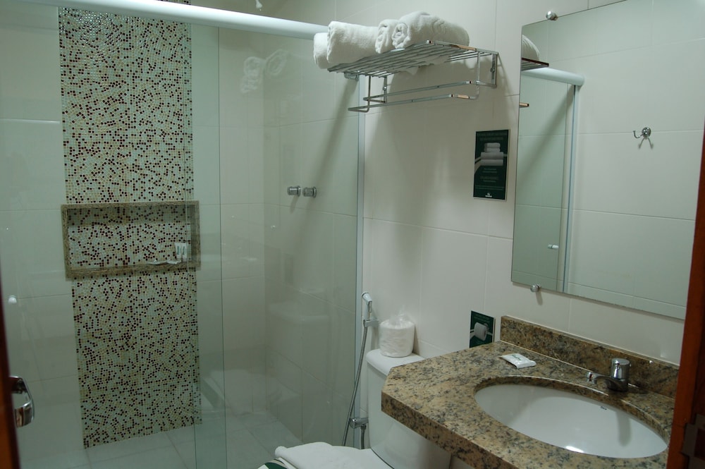 Palmier Hotel 44/45