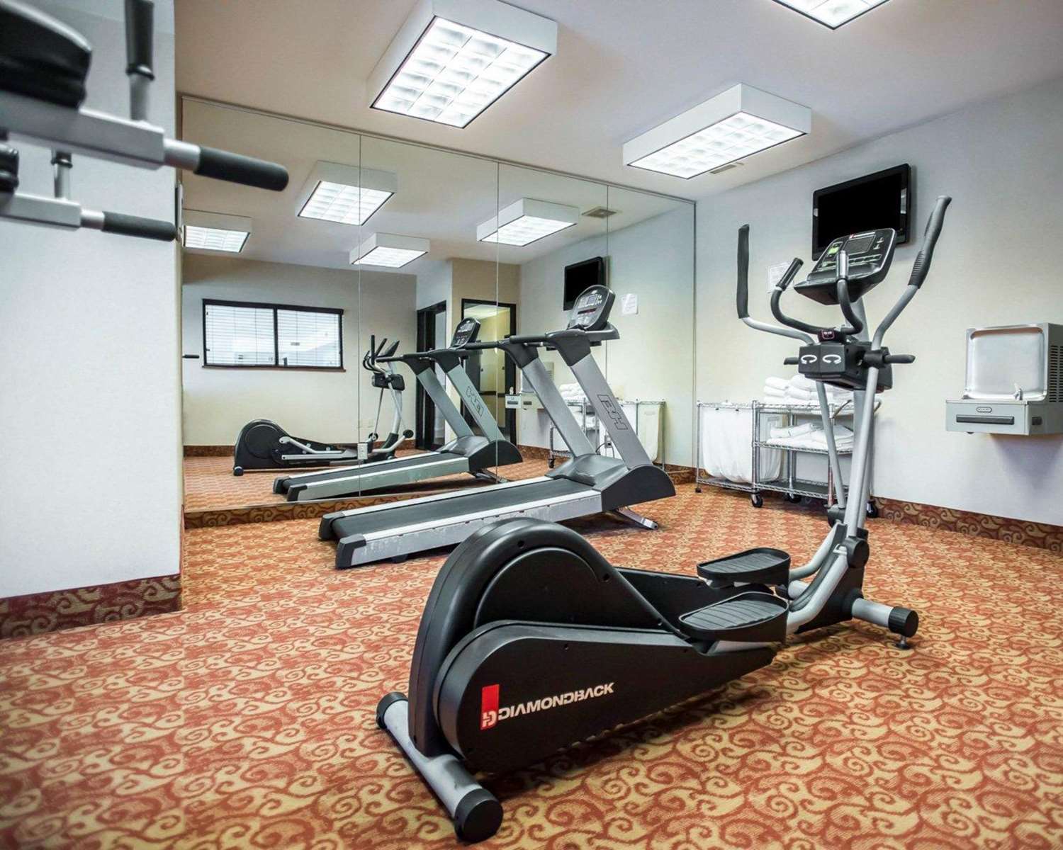 Comfort Inn Williamsport, PA 17/43
